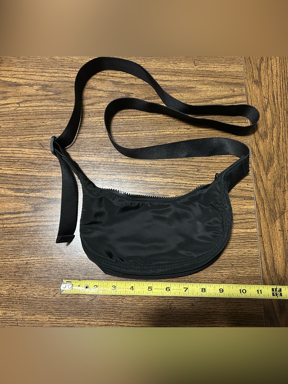 Black Nylon Crossbody Bannana Bag